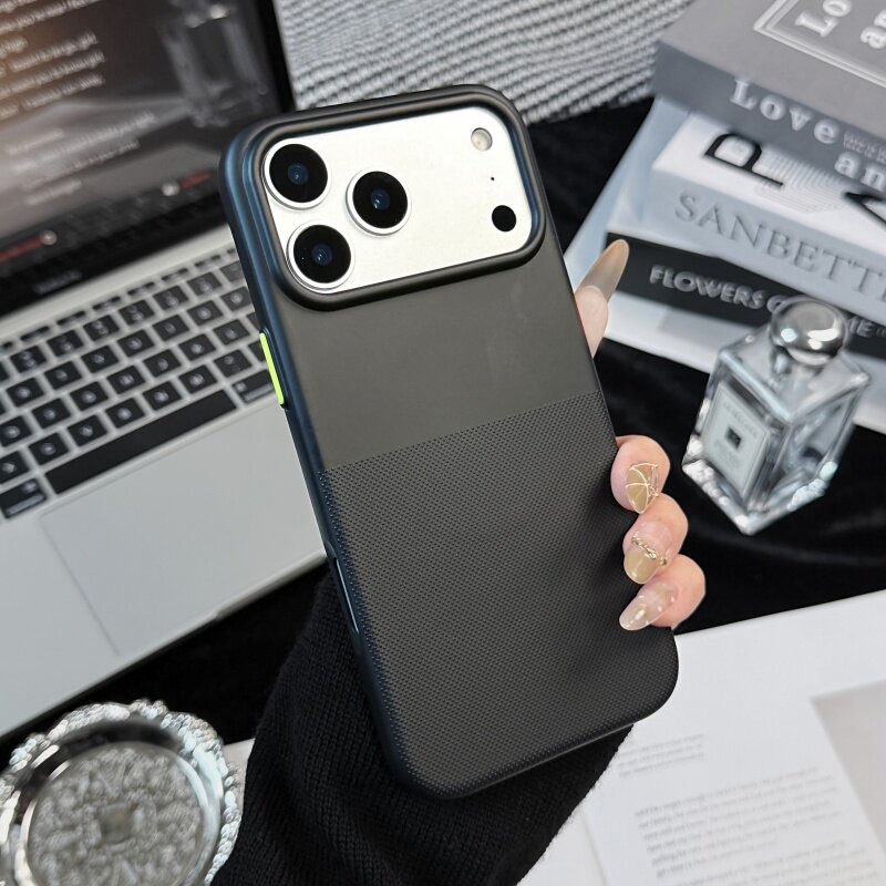 공식 웹사이트 도트 패턴 같은 스타일로 애플 17프로맥 - Phone Cases Websites 리뷰 및 가격